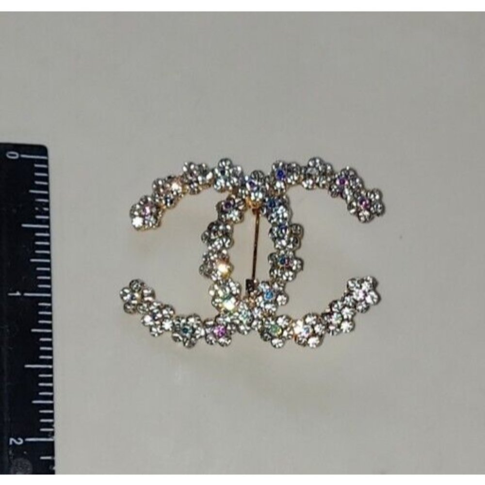 CC Brooch 1.5" AB Rhinestone Goldtoned Brooch Pin + Free Gift Bag - Picture 2 of 6